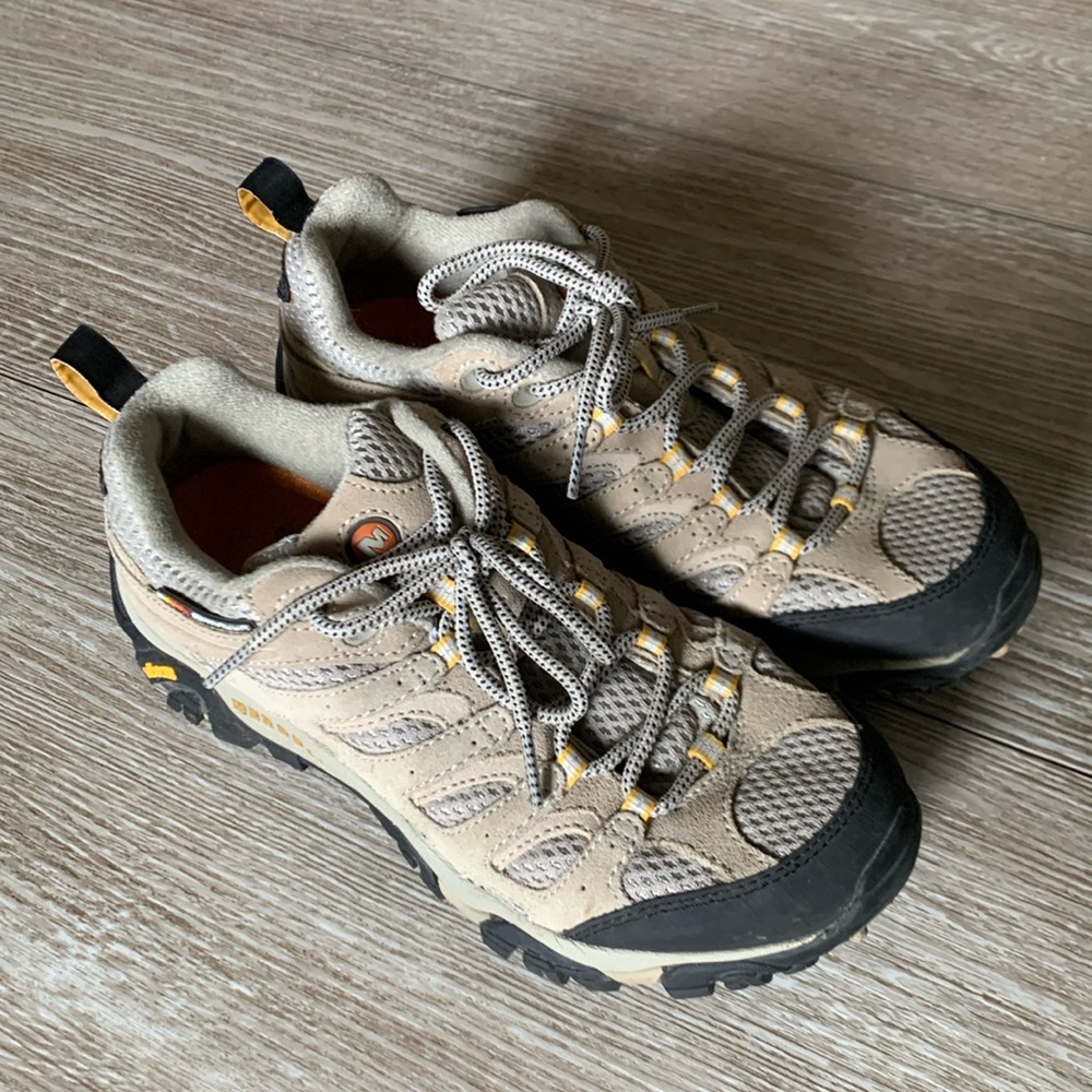 MERRELL Continnum low profile Hiking Shoes